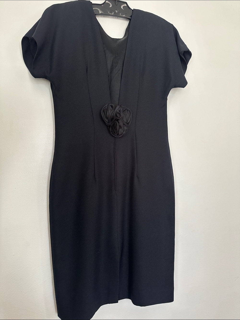 Classic Black V-Neck Sheath Dress